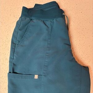 Fabletics On-call Jogger Scrubs, regular rise, Caribbean blue